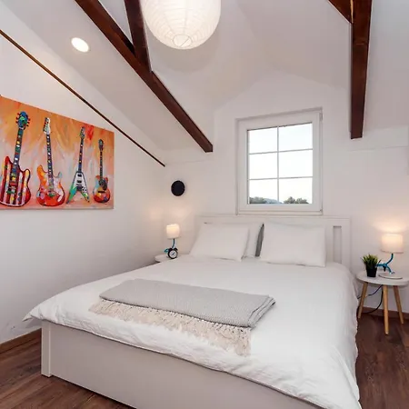 Villa Faraway