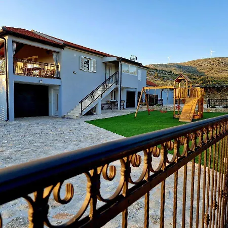 Villa Faraway Sibenik